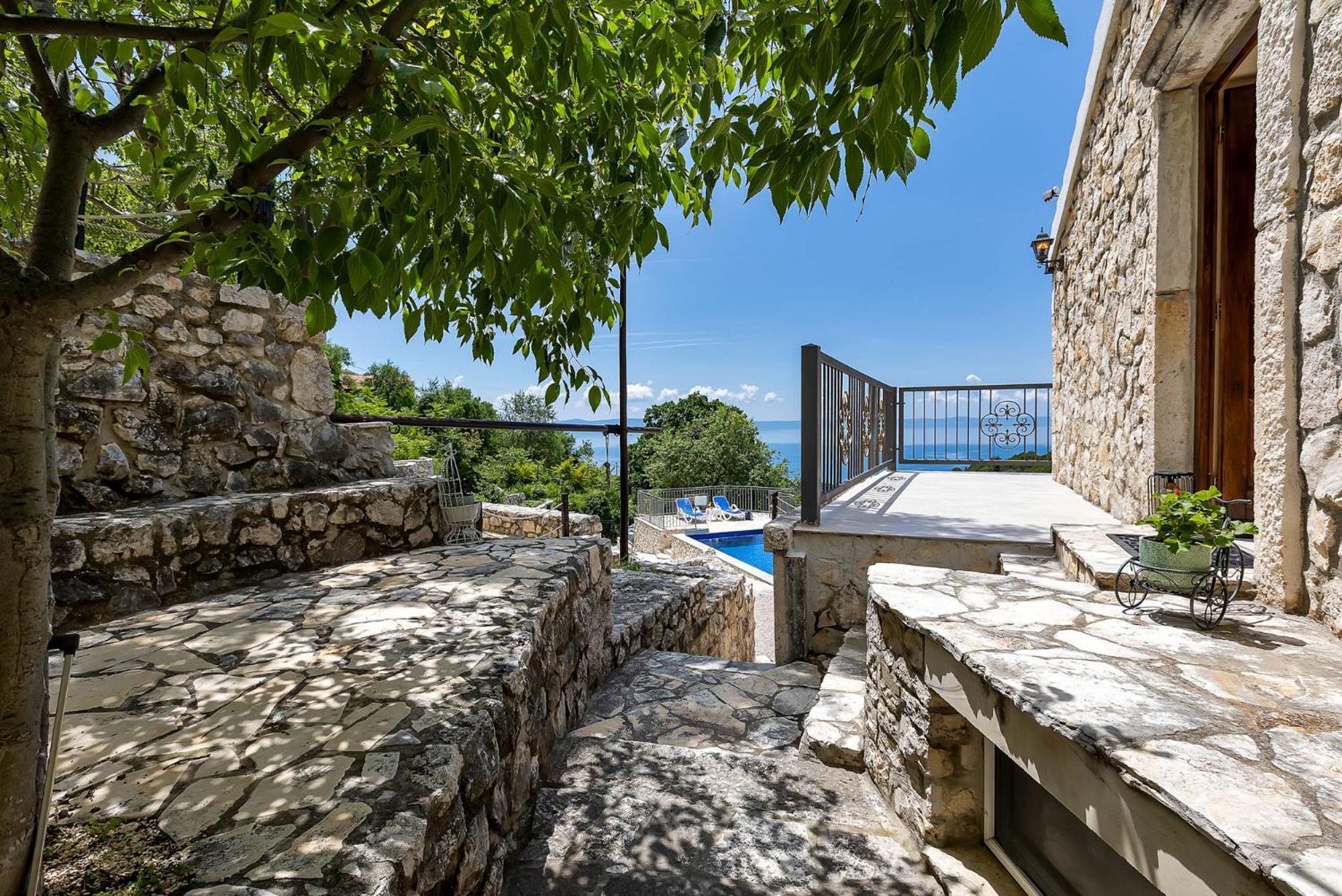 Stonehouse Residence In Makarska With Heated Pool Bagian luar foto